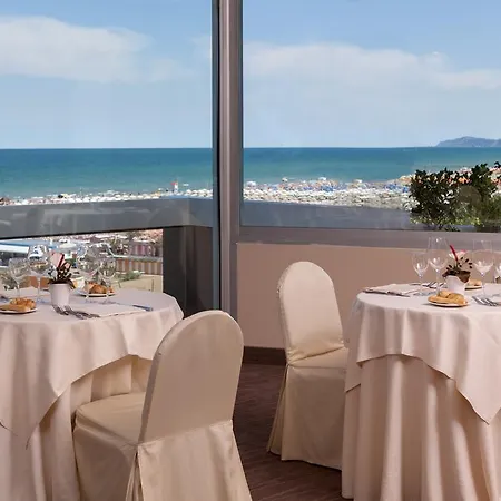 호텔 Imperiale & 4*